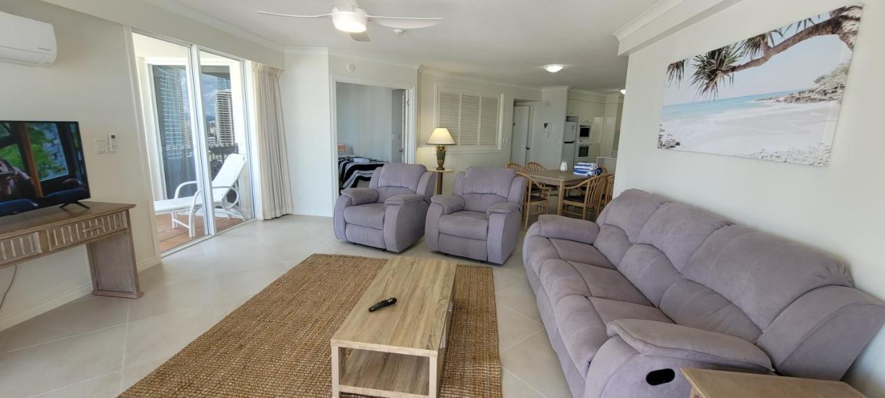Apr Private Suites Moroccan By The Beach ゴールドコースト エクステリア 写真