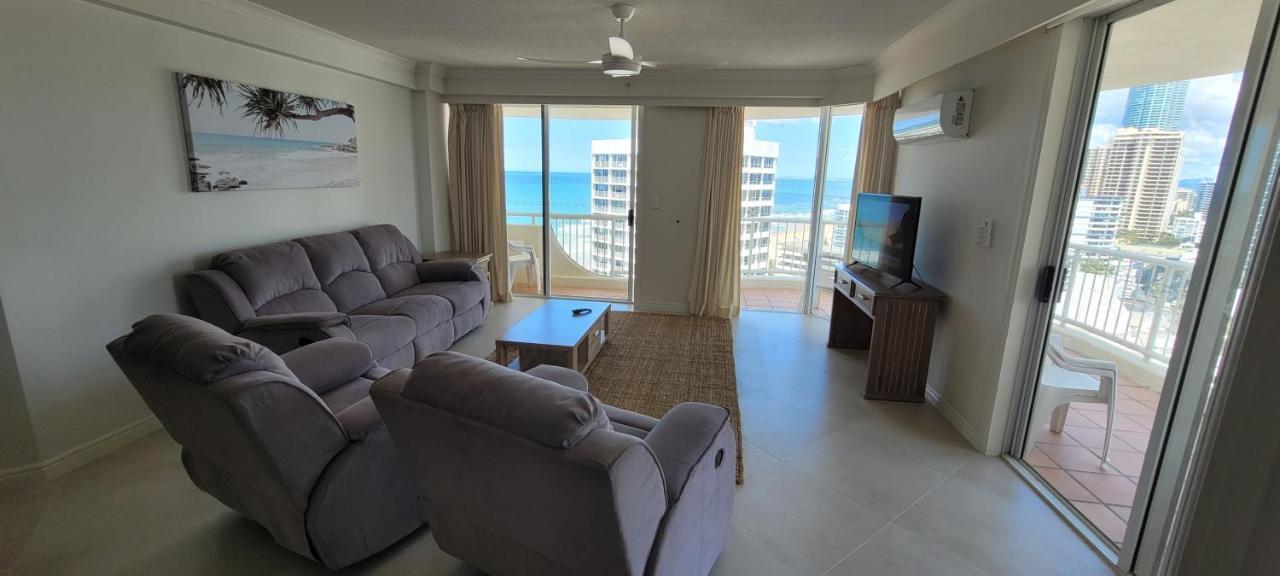 Apr Private Suites Moroccan By The Beach ゴールドコースト エクステリア 写真