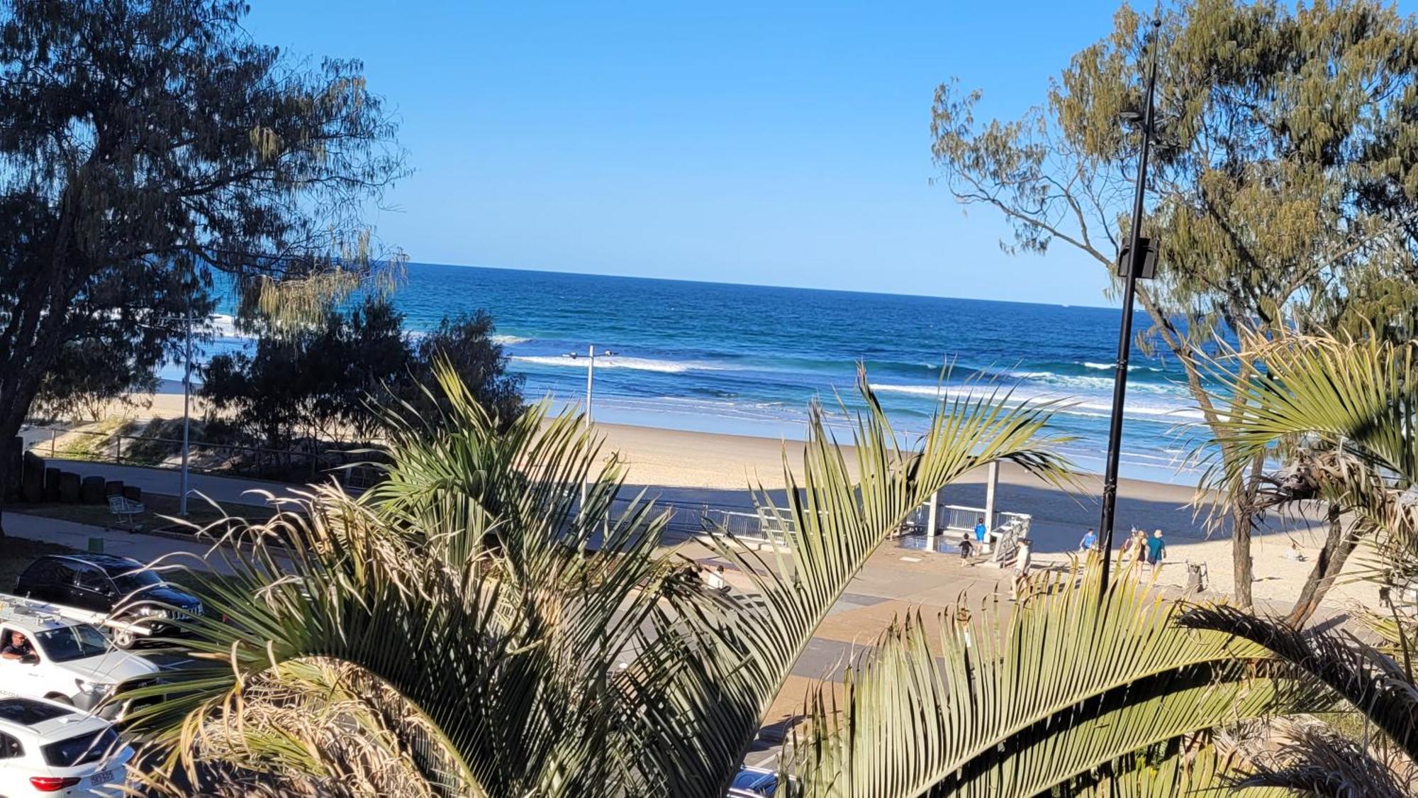 Apr Private Suites Moroccan By The Beach ゴールドコースト エクステリア 写真