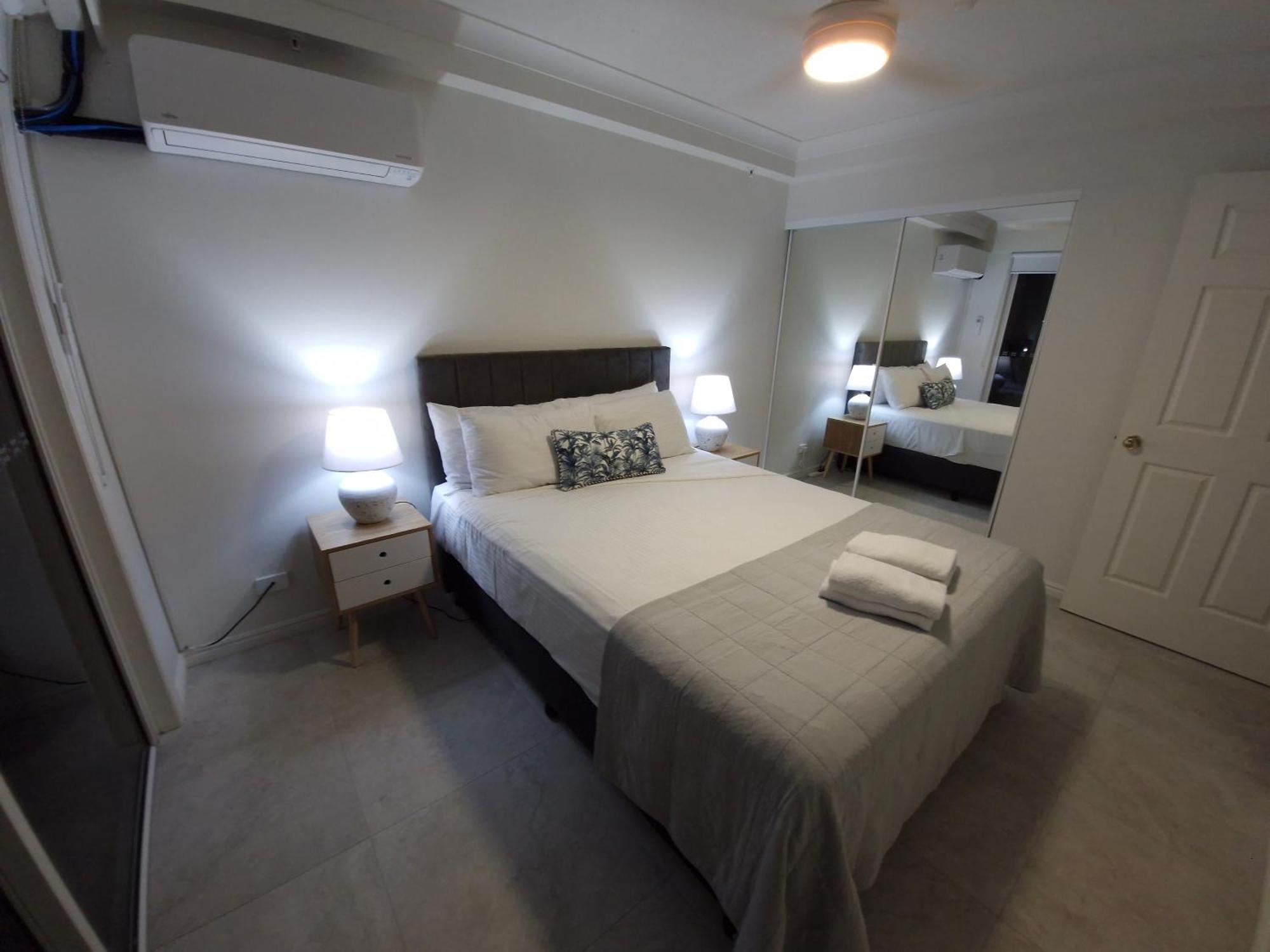Apr Private Suites Moroccan By The Beach ゴールドコースト エクステリア 写真